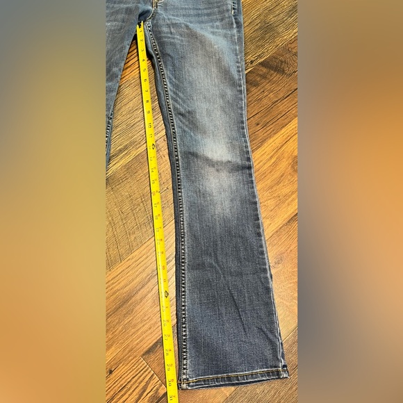 Arizona Jean Co Size 9 Average Boot Cut Blue Jean - Picture 7 of 9